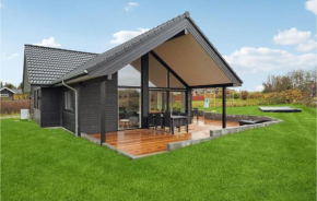 3 Bedroom Lovely Home In Bogense, Bogense